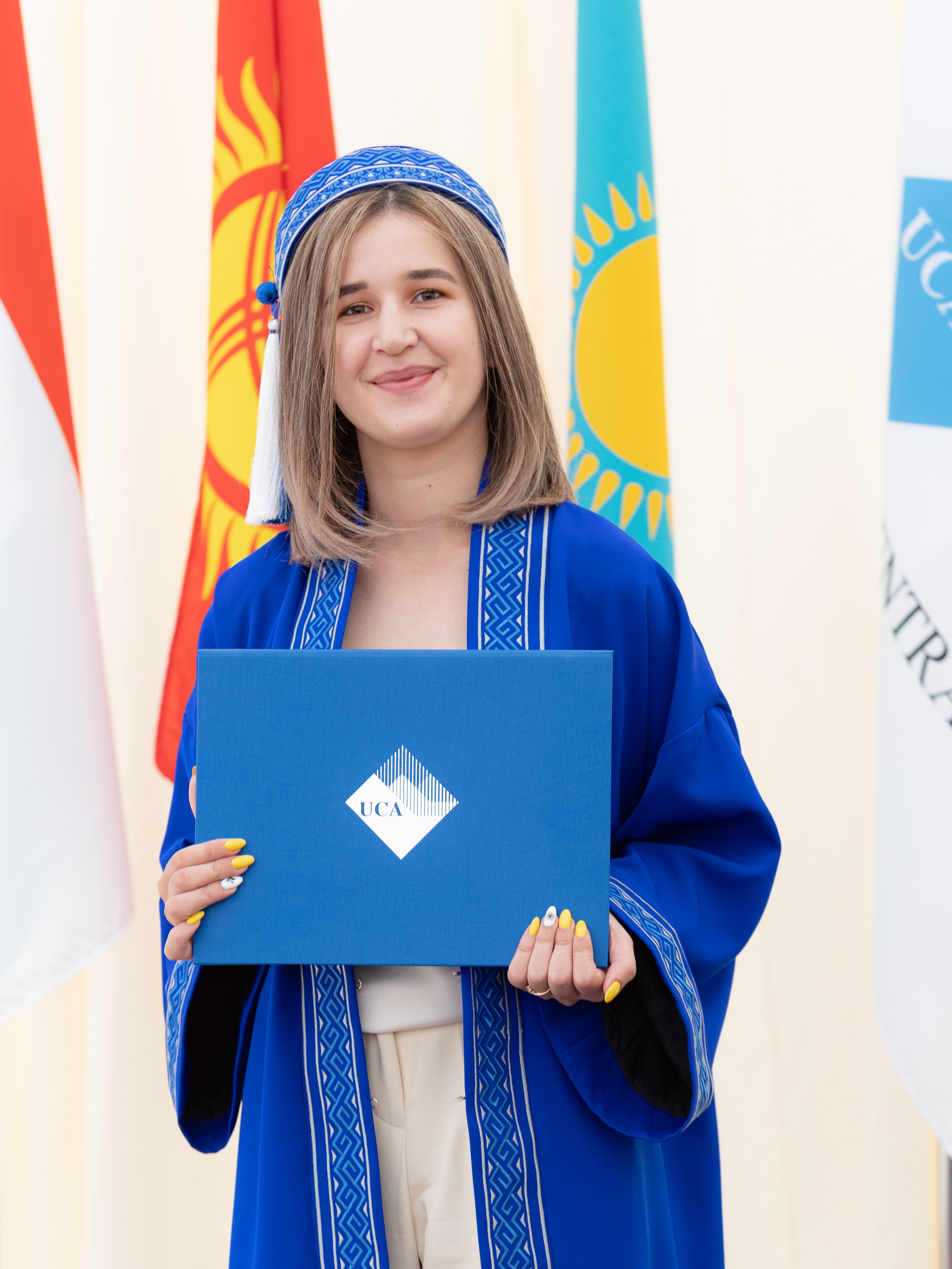 Mahtob Gulayozova