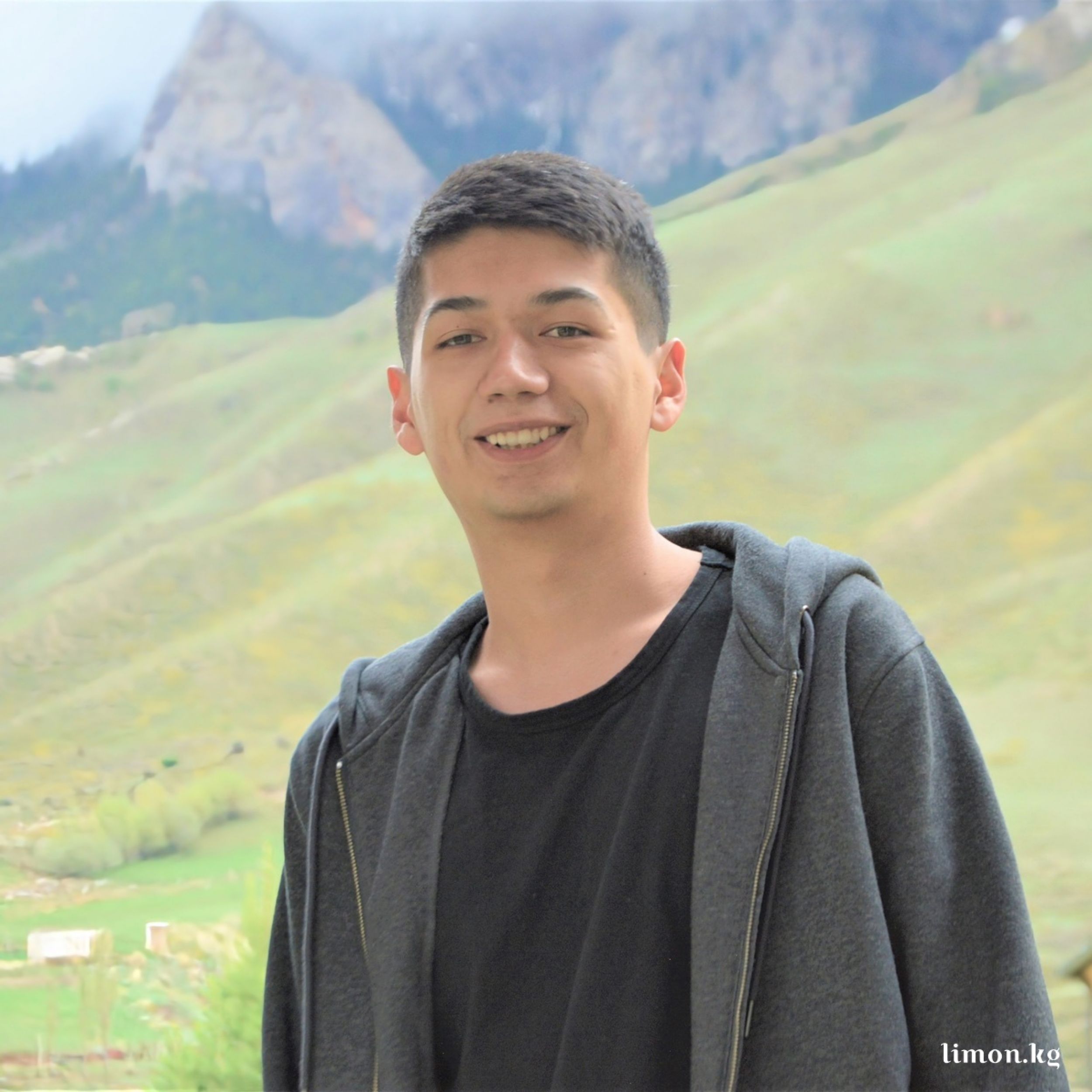 580534577 1431480682311867 2905258754281774412 N (1)